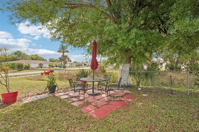 22359 MONTROSE AVENUE, Port Charlotte, FL 33952