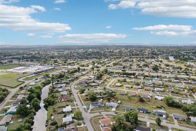 22359 MONTROSE AVENUE, Port Charlotte, FL 33952