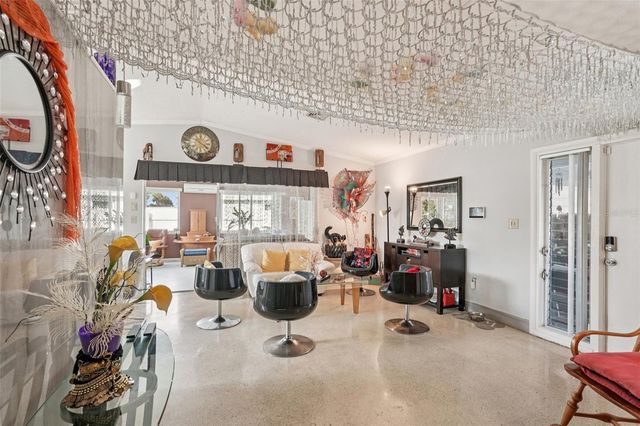 22359 MONTROSE AVENUE, Port Charlotte, FL 33952