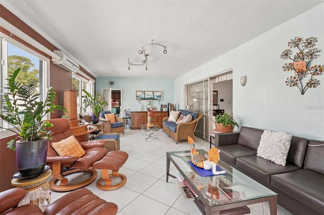 22359 MONTROSE AVENUE, Port Charlotte, FL 33952