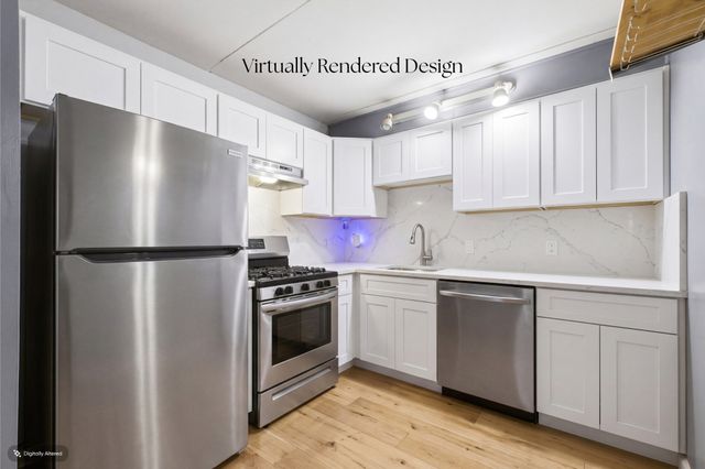 33 Mccormick Ter 39, Stoughton, MA 02072