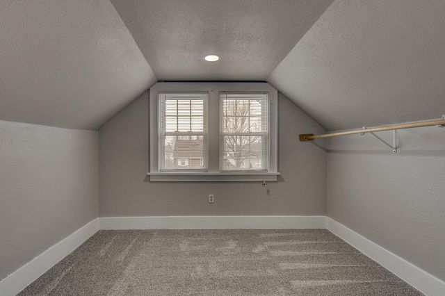 3445 3RD Avenue, Council Bluffs, IA 51501