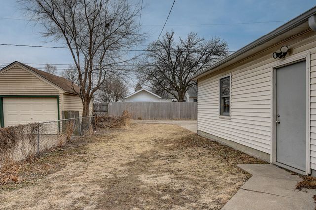 3445 3RD Avenue, Council Bluffs, IA 51501