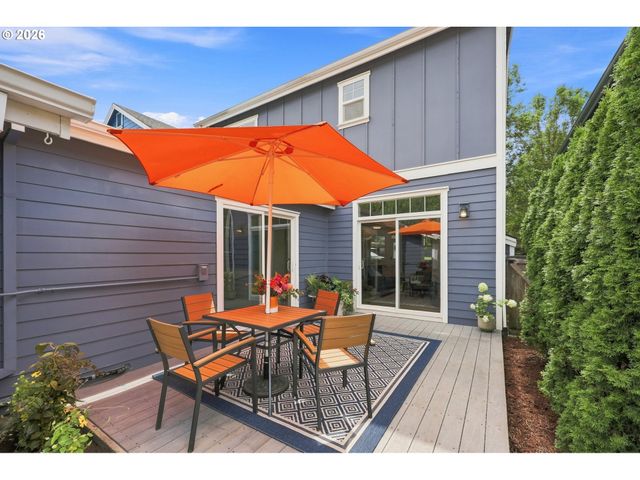 4957 N HUDSON St, Portland, OR 97203