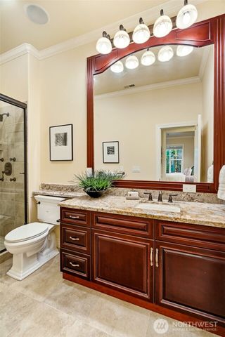 2727 101st Place NE, Bellevue, WA 98004