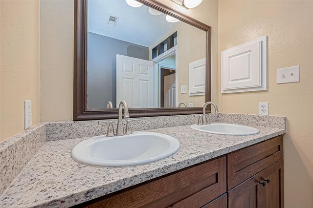 2810 Silverbit Trail Lane, Katy, TX 77450