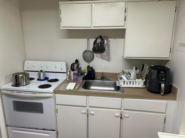 333 SE Martin Avenue 4-7, Stuart, FL 34996