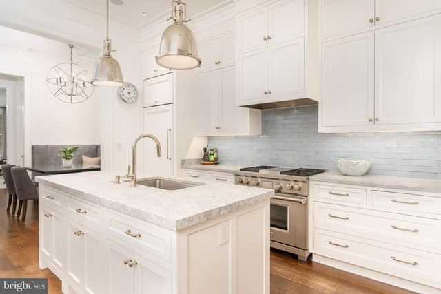 1619 19TH ST NW, Washington, DC 20009