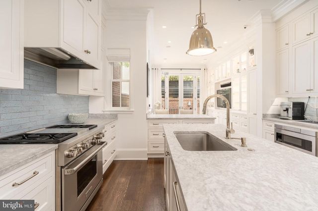 1619 19TH ST NW, Washington, DC 20009