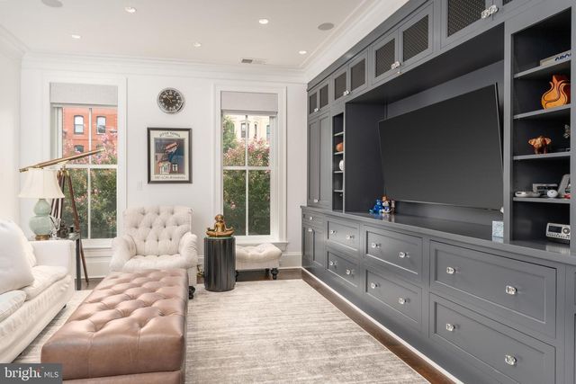 1619 19TH ST NW, Washington, DC 20009