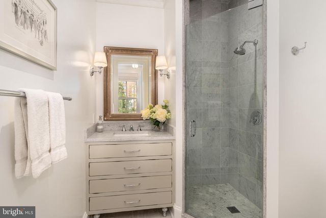 1619 19TH ST NW, Washington, DC 20009