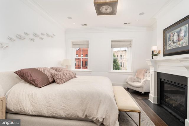 1619 19TH ST NW, Washington, DC 20009