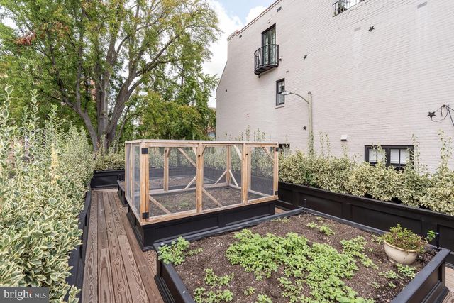 1619 19TH ST NW, Washington, DC 20009