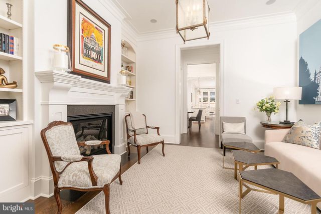 1619 19TH ST NW, Washington, DC 20009