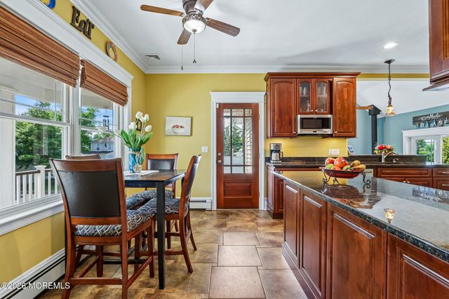 17 Willow Court, Oceanport, NJ 07757