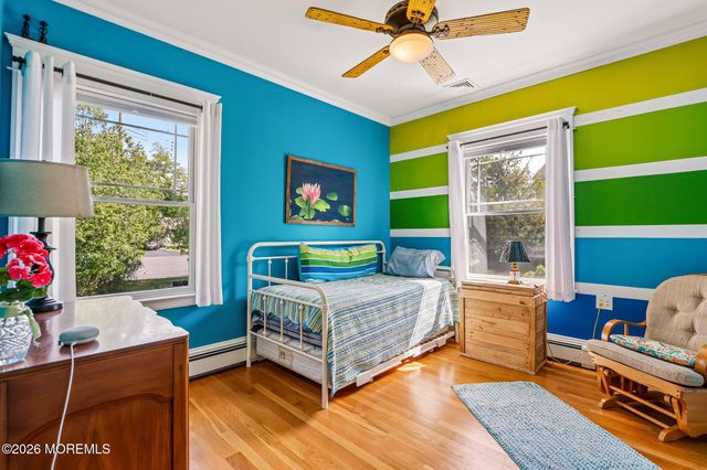 17 Willow Court, Oceanport, NJ 07757