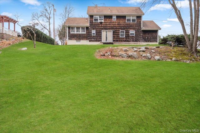 44 McNair Drive, Mahopac, NY 10541