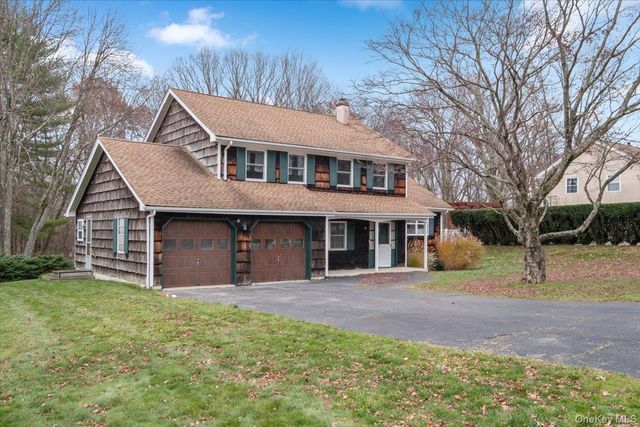 44 McNair Drive, Mahopac, NY 10541