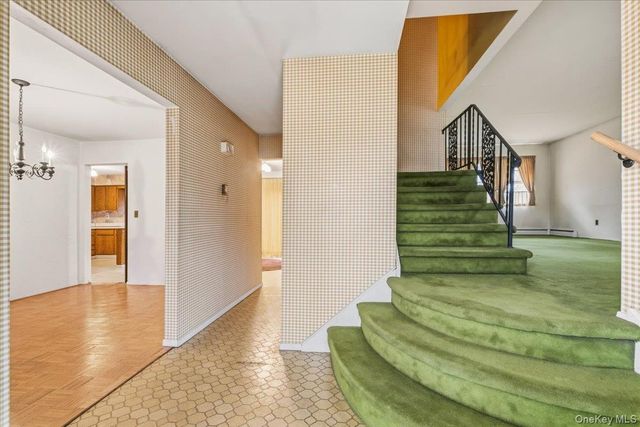 44 McNair Drive, Mahopac, NY 10541