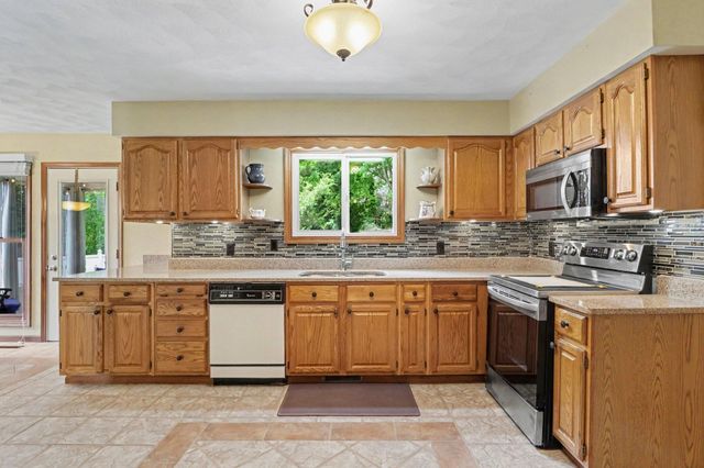 141 Rosewood Trail, Battle Creek City, MI 49014