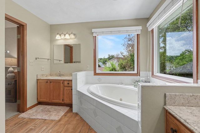 141 Rosewood Trail, Battle Creek City, MI 49014