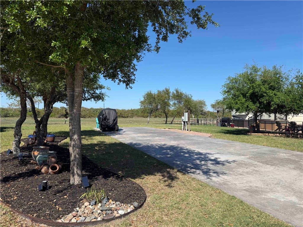21 Augusta Circle, Aransas Pass, TX 78336 — photo 3
