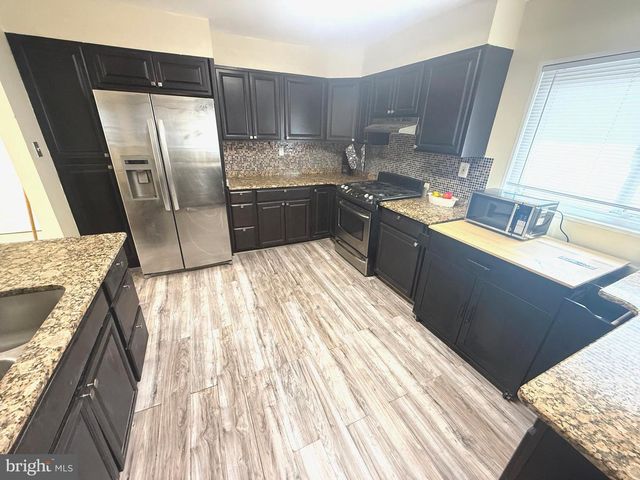 11321 COLLEGE VIEW DR, Silver Spring, MD 20902