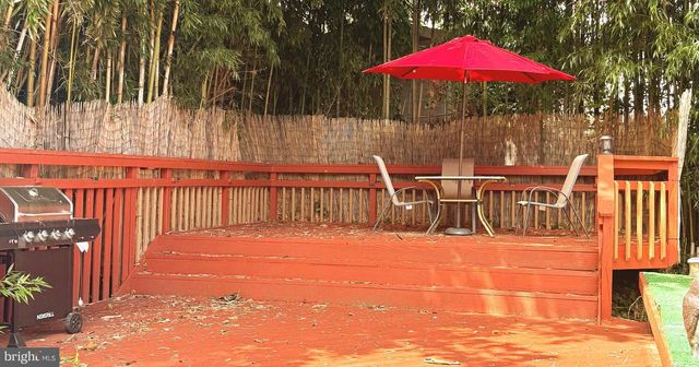 11321 COLLEGE VIEW DR, Silver Spring, MD 20902