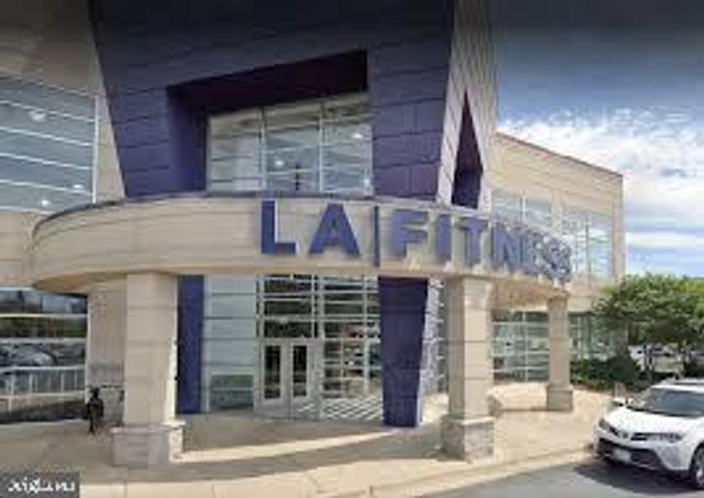 11321 COLLEGE VIEW DR, Silver Spring, MD 20902