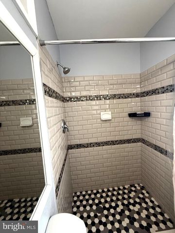 11321 COLLEGE VIEW DR, Silver Spring, MD 20902