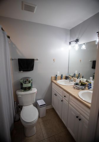 619 W Orange Avenue, Defuniak Springs, FL 32435