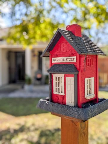 619 W Orange Avenue, Defuniak Springs, FL 32435