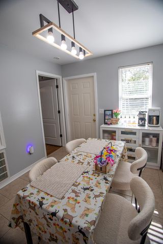 619 W Orange Avenue, Defuniak Springs, FL 32435