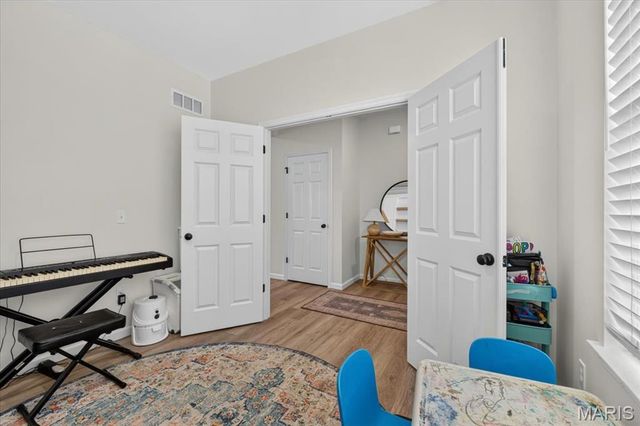 2137 Henley Woods Drive, Arnold, MO 63010