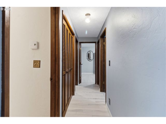 5157 TREVON St, Eugene, OR 97402