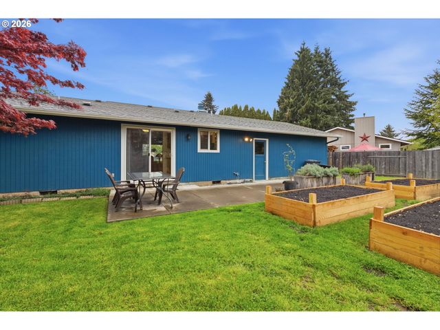 5157 TREVON St, Eugene, OR 97402