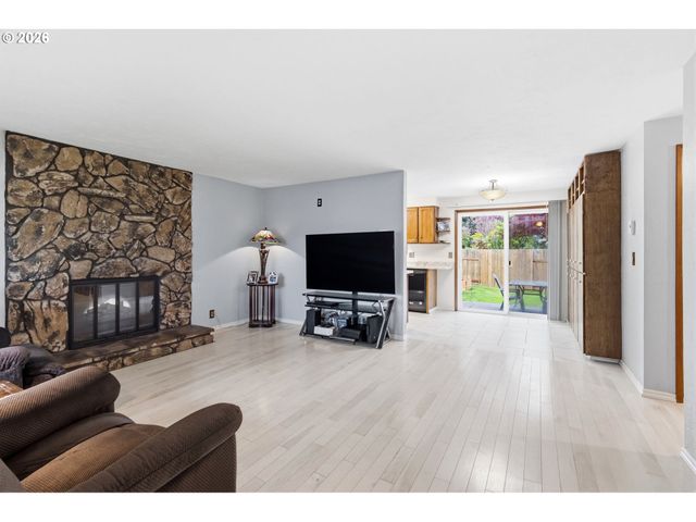 5157 TREVON St, Eugene, OR 97402