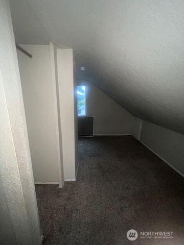 4924 S Fife Street, Tacoma, WA 98409