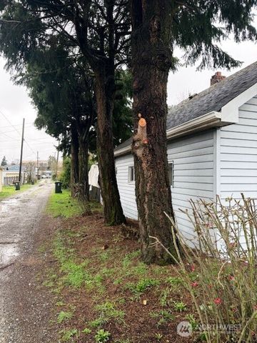 4924 S Fife Street, Tacoma, WA 98409