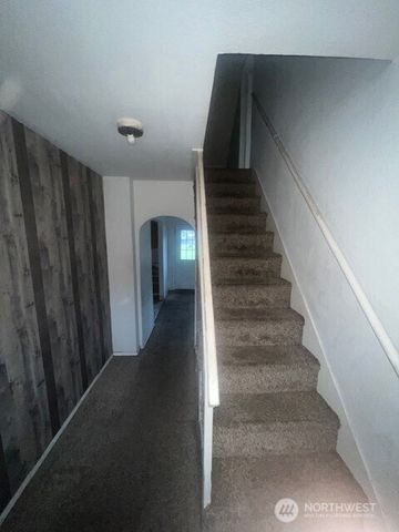 4924 S Fife Street, Tacoma, WA 98409