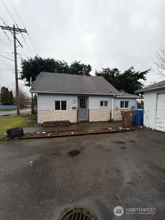 4924 S Fife Street, Tacoma, WA 98409