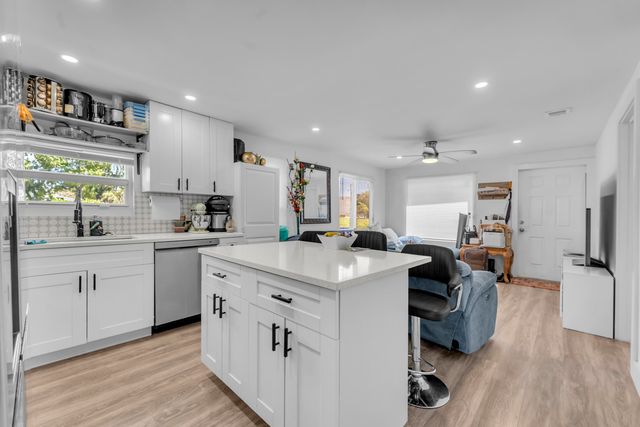 621 NW 15th Avenue, Pompano Beach, FL 33069