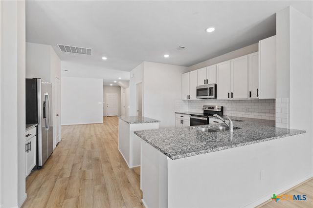 316 Lt Rusty Drive, Jarrell, TX 76537