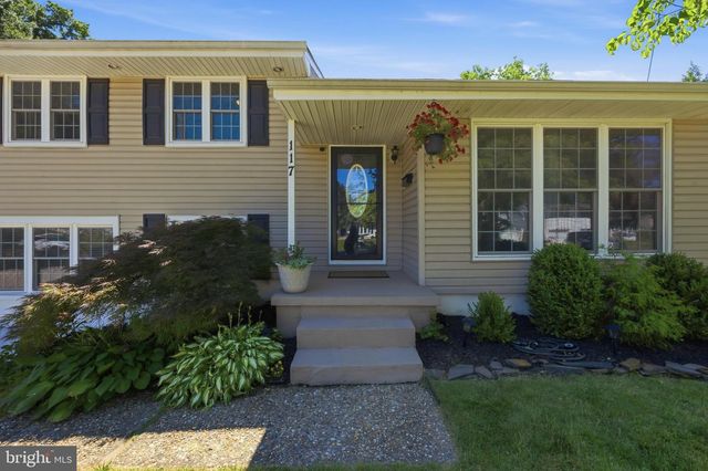 117 RIDGE RD, Cherry Hill, NJ 08002