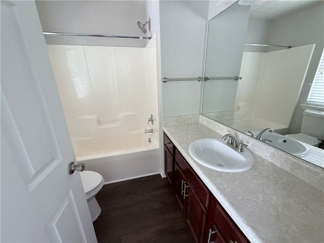 4407 Stone Gate Way 149, East Point, GA 30344