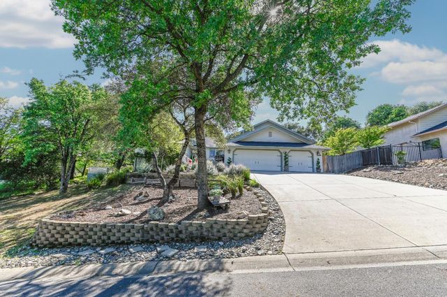 234 Mistletoe Ct, Angels Camp, CA 95222
