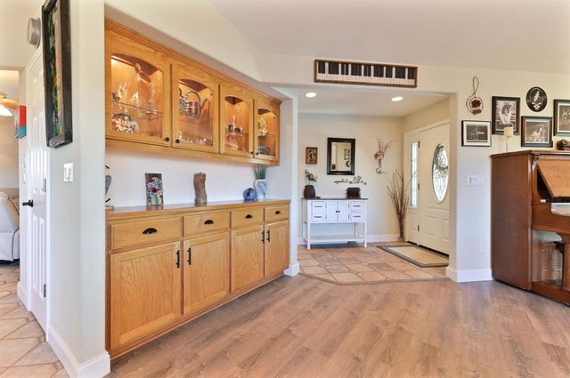 234 Mistletoe Ct, Angels Camp, CA 95222