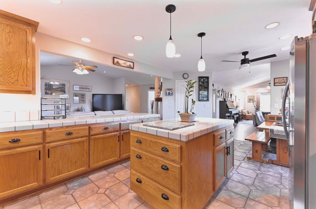 234 Mistletoe Ct, Angels Camp, CA 95222