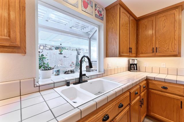 234 Mistletoe Ct, Angels Camp, CA 95222