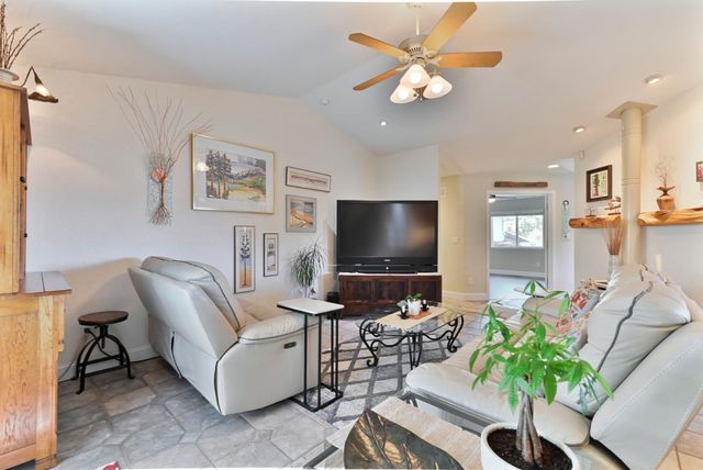 234 Mistletoe Ct, Angels Camp, CA 95222